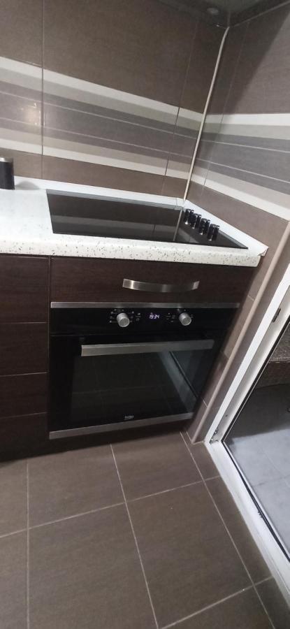 Ni Lux Apartment 7, Parking מראה חיצוני תמונה