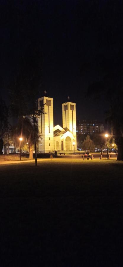 Ni Lux Apartment 7, Parking מראה חיצוני תמונה
